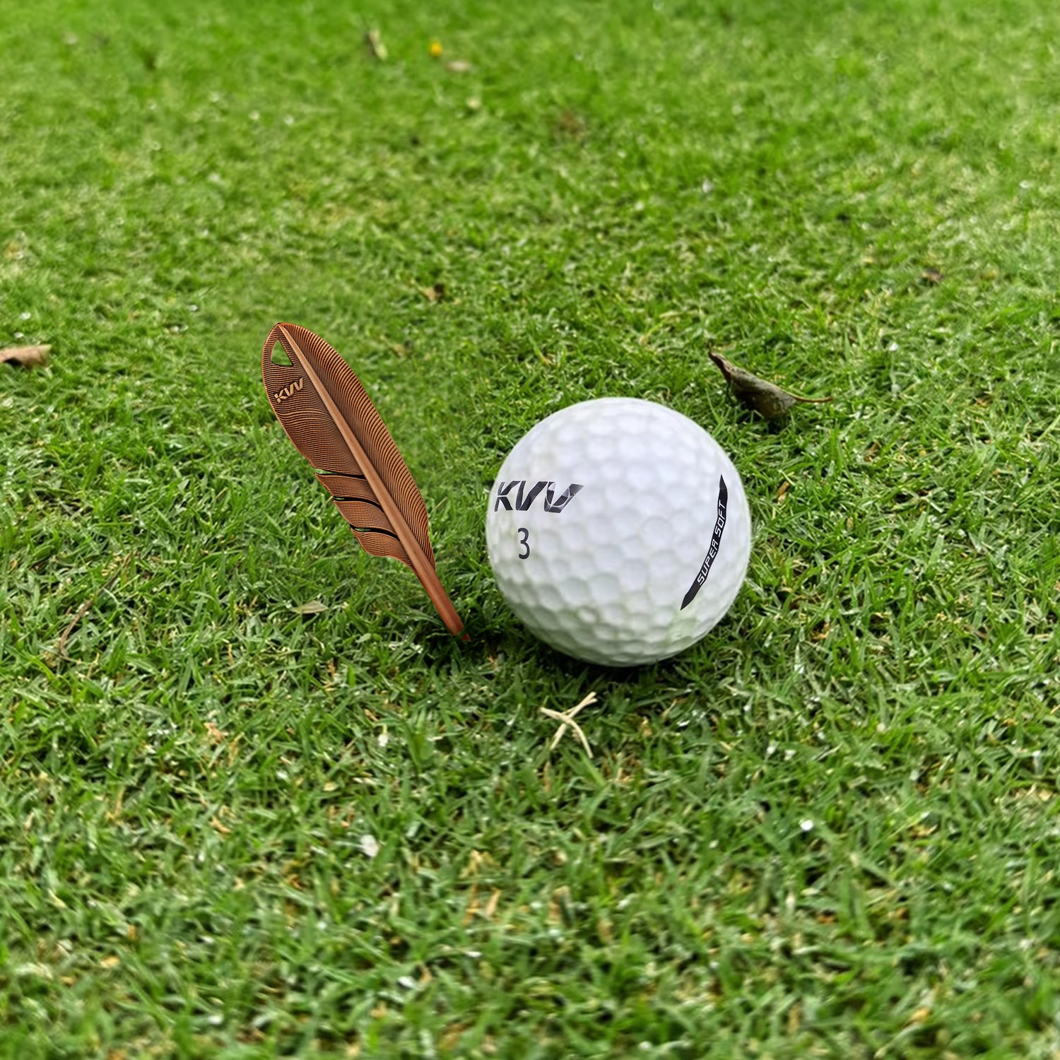 KVV Premium Single-Prong Feather-Inspired Divot Tool with Leather Lanyard – Perfect Golf Gift for Golfers