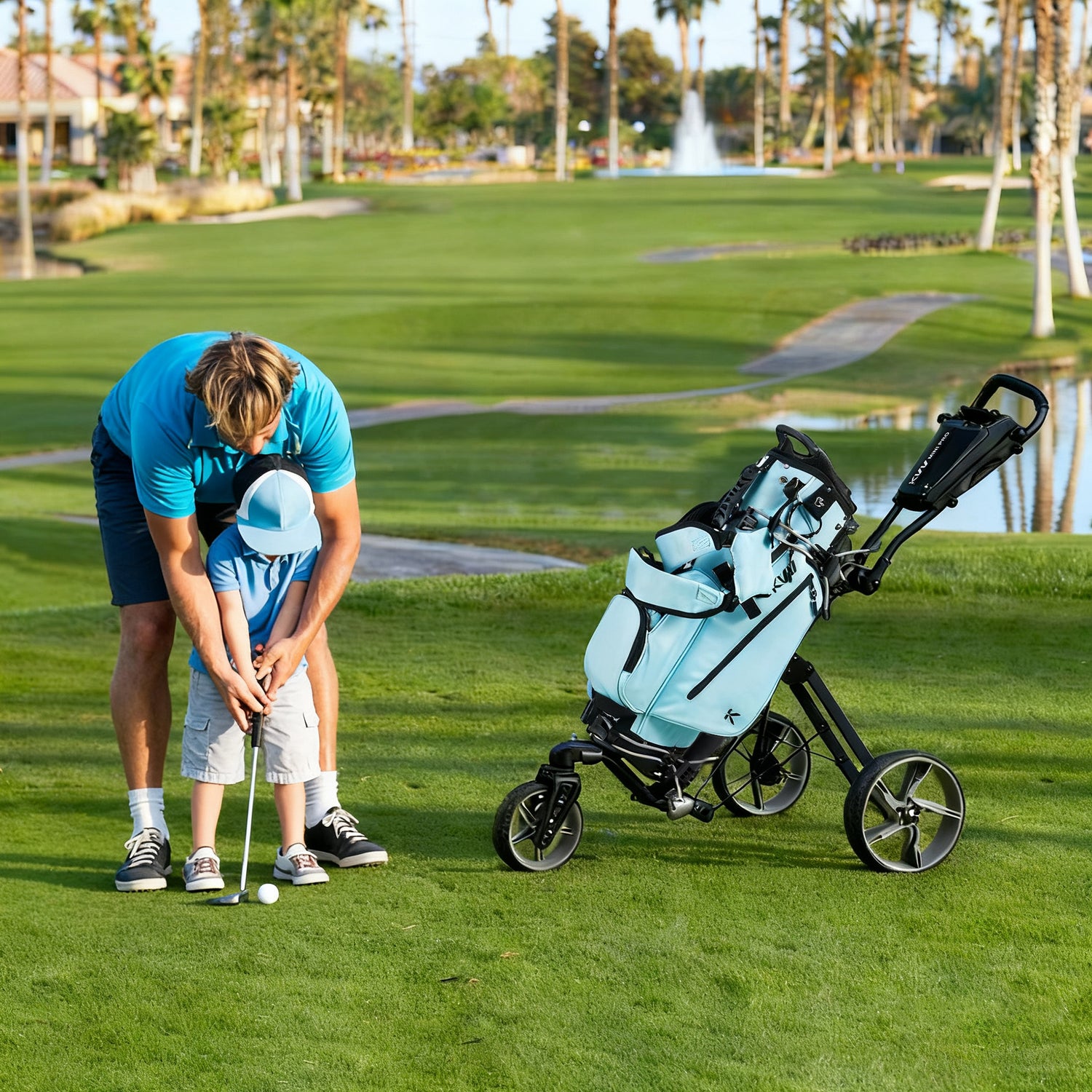 KVV Junior Golf Bag, Lightweight Golf Stand Bag for Young Players for Ages 4-6