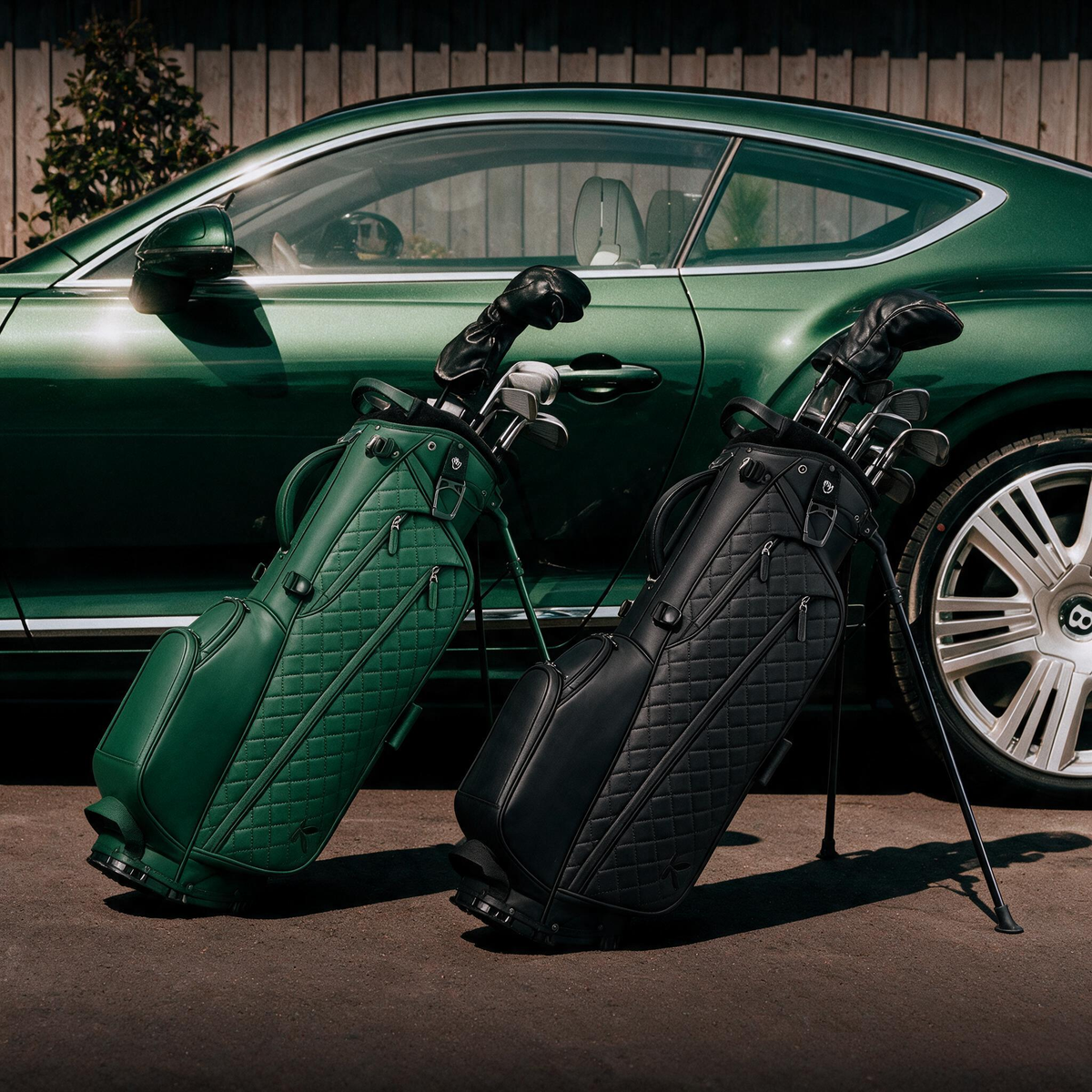 KVV 14-Way Golf Stand Bag, Lightweight PU Leather Carry Bag for Men & Women – Velvet-Wrapped Top Frame, Rain Hood & 6 Multi-Organizer Pockets